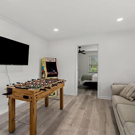 Lake Home, Dock, Fire Pit, Hot Tub, Game Room, Etc Winchester Luaran gambar