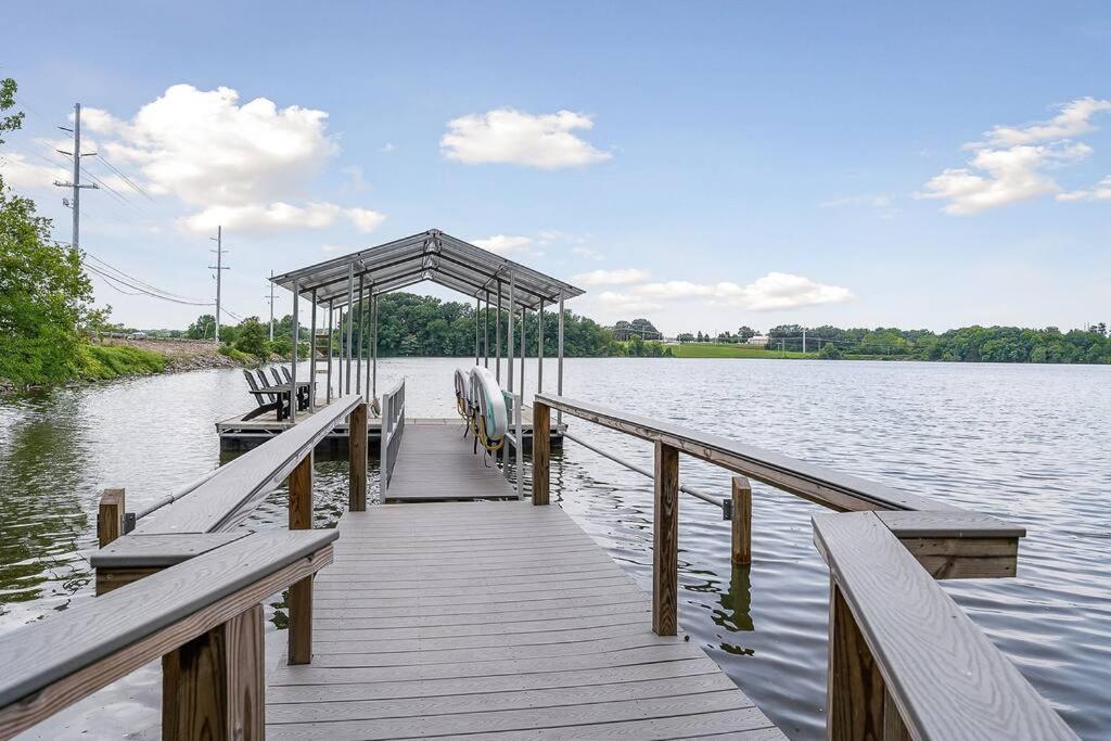Lake Home, Dock, Fire Pit, Hot Tub, Game Room, Etc Winchester Luaran gambar