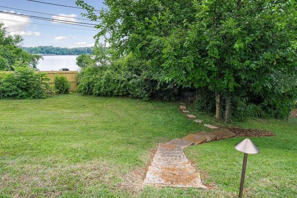 Lake Home, Dock, Fire Pit, Hot Tub, Game Room, Etc Winchester Luaran gambar